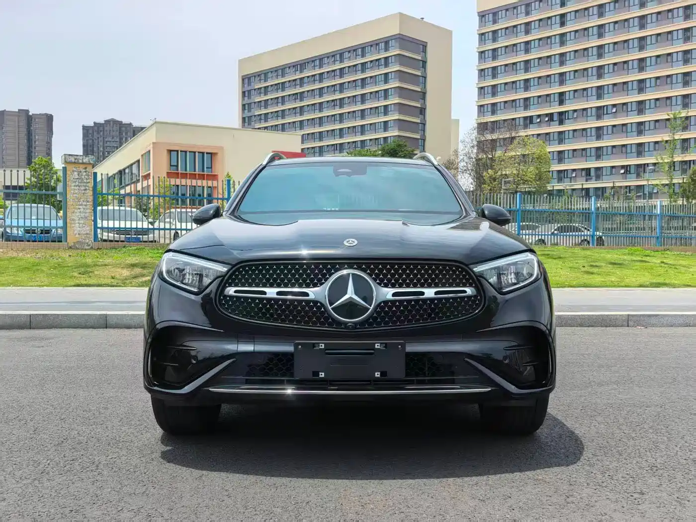 Mercedes-Benz GLC 2025 GLC 300 L 4MATIC Dynamic 5-seater фото 2