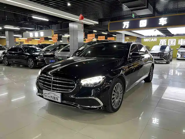 MERCEDES-BENZ E CLASS
