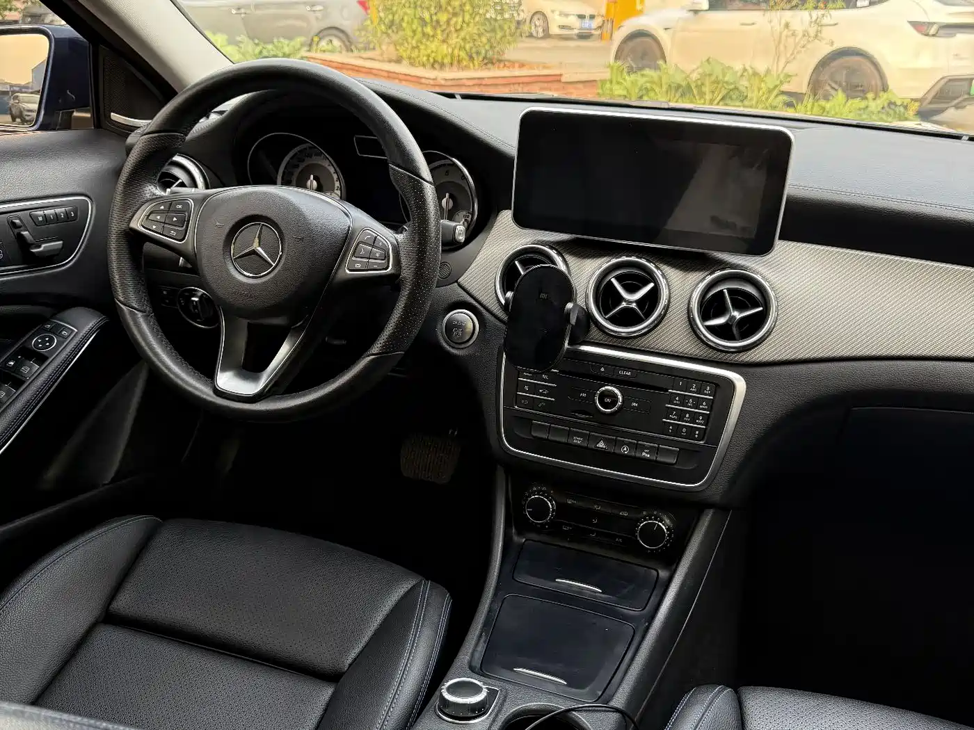 Mercedes-Benz GLA 2016 GLA 200 Blues Edition фото 4