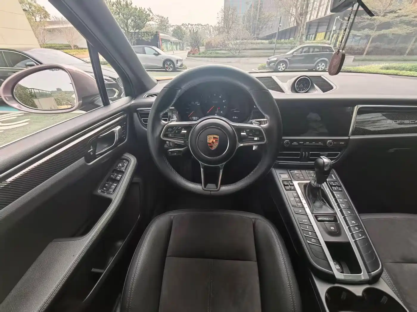 Porsche Macan 2018 Macan 2.0T фото 9