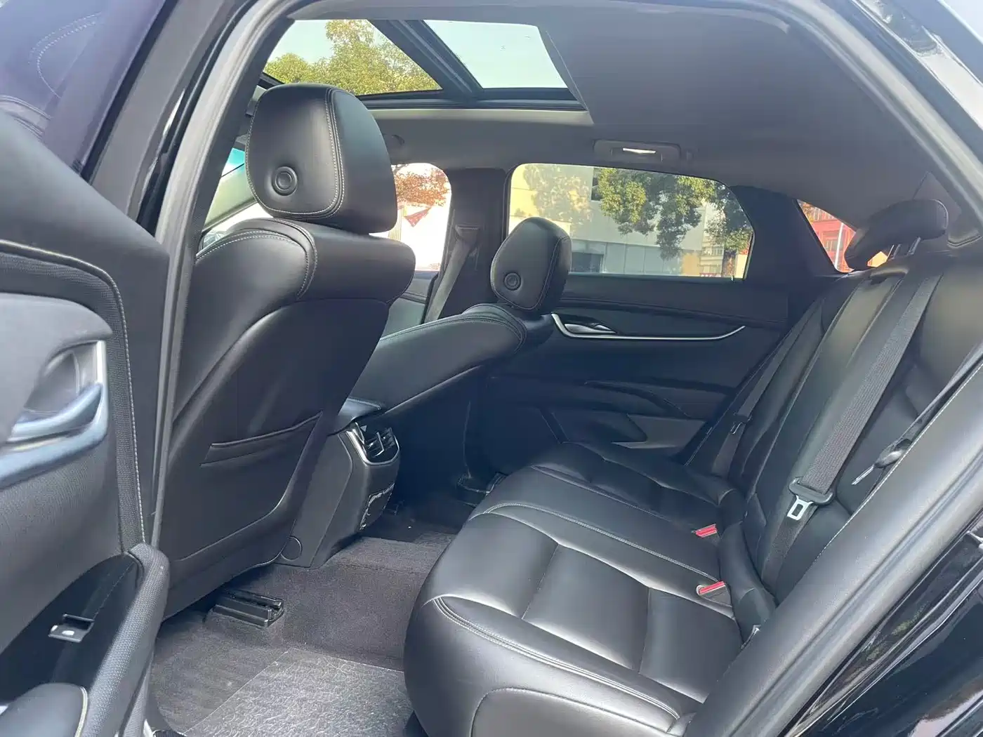 Cadillac XTS 2018 28T Technology фото 5