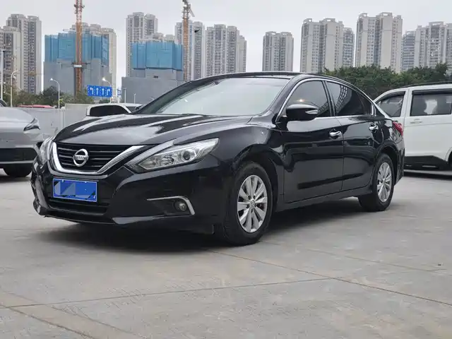 nissan teana