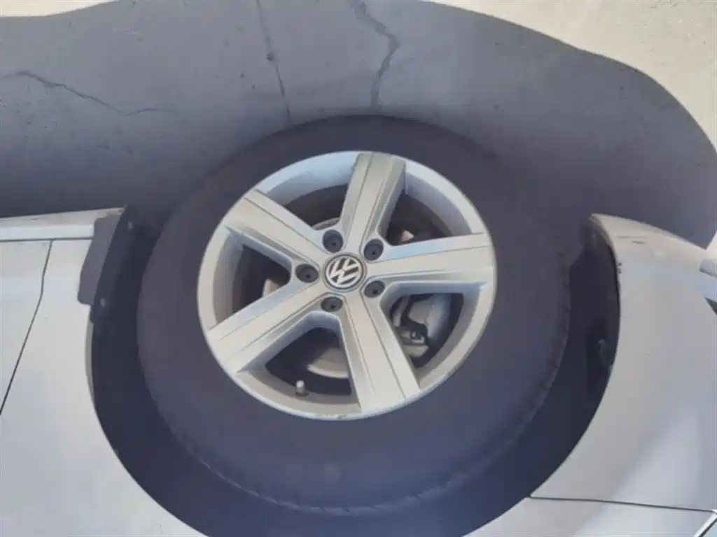 Volkswagen Lamando 2015 230TSI DSG Style фото 23