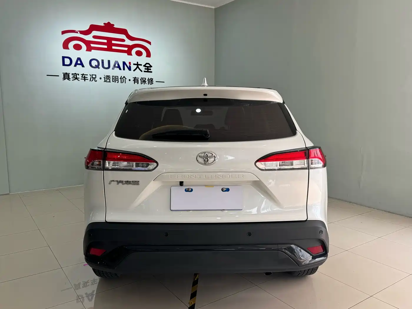 Toyota Frontlander 2023 2.0L CVT Elite Edition фото 10