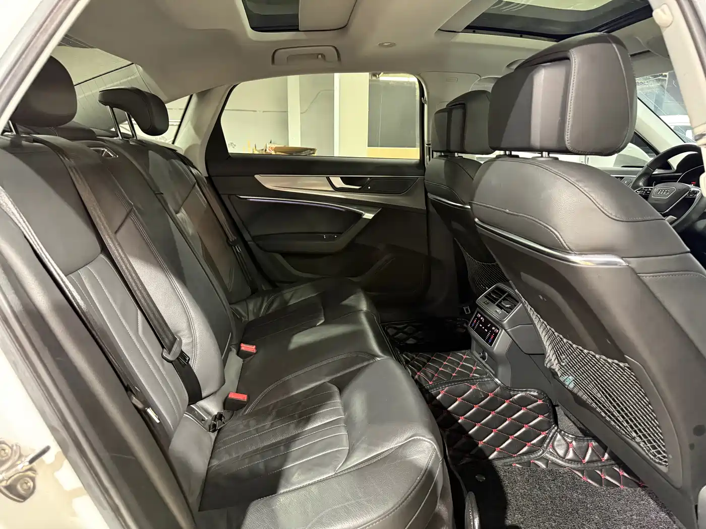 Audi A6L 2019 45 TFSI quattro Premium Elegance фото 8