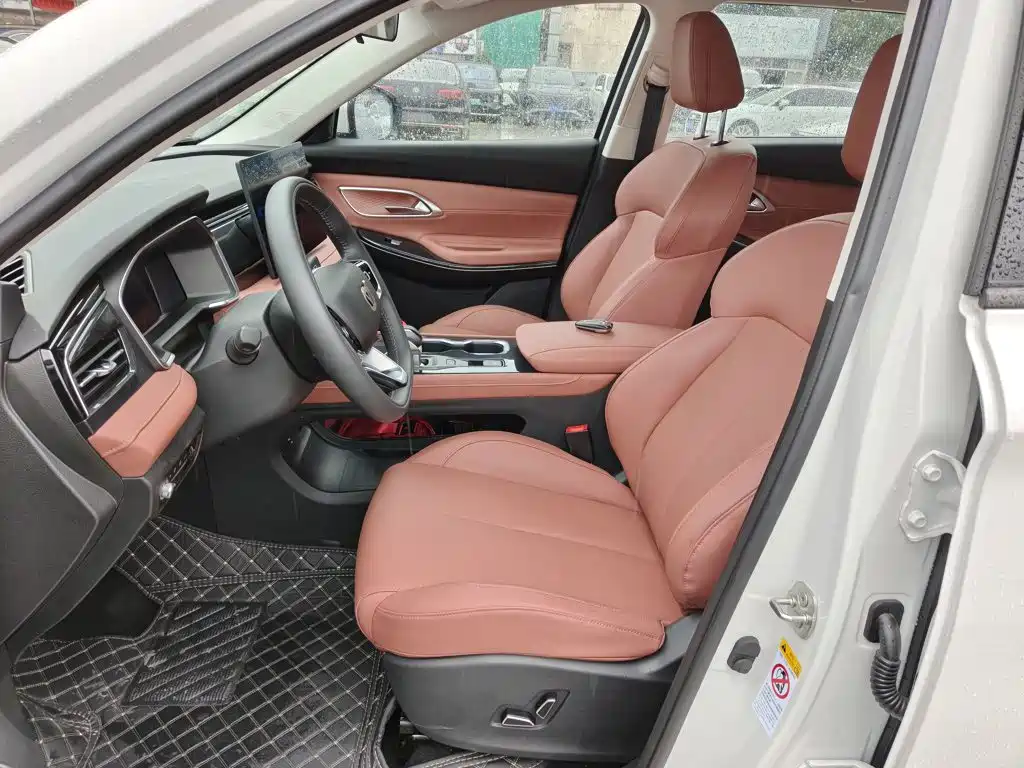 Changan CS75 2025 2025 PRO 1.5T Premium 7-Seater