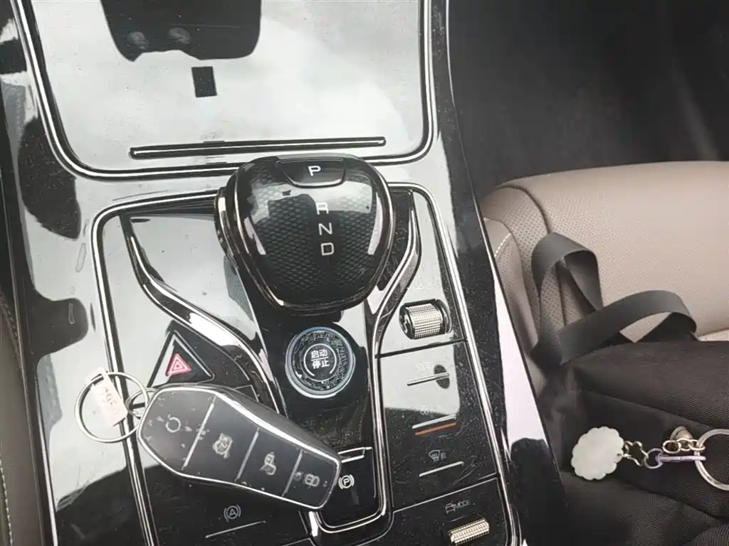 BYD Han 2025 DM-i Smart Driving Edition 125KM LiDAR Flagship фото 14