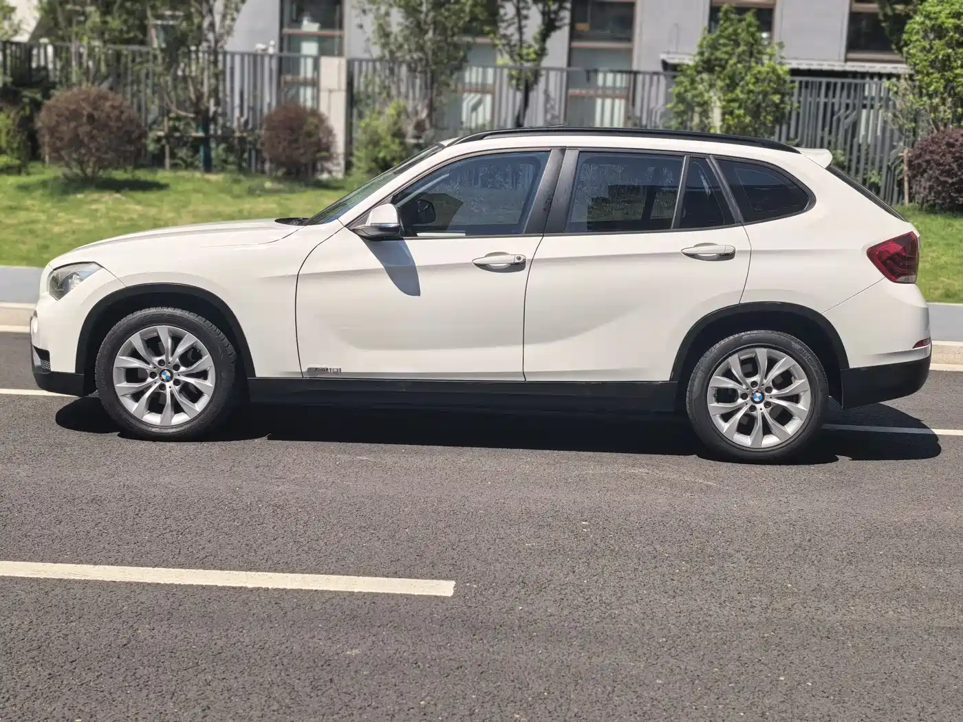 BMW X1 2013 sDrive18i Fashion фото 7