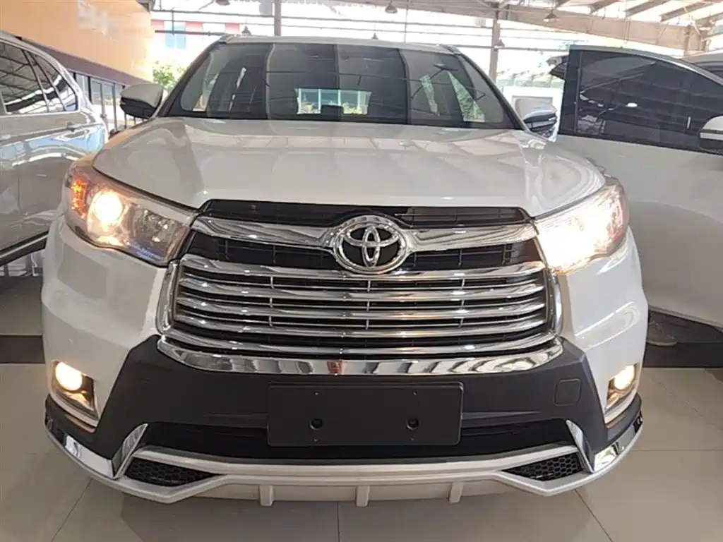 Toyota Highlander 2017 2.0T 2WD Premium 7-Seater фото 3
