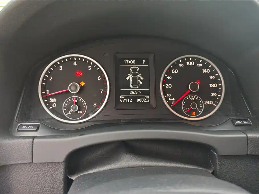 Volkswagen Tiguan 2016 280TSI Automatic 2WD Silk Road Fashion Edition фото 13