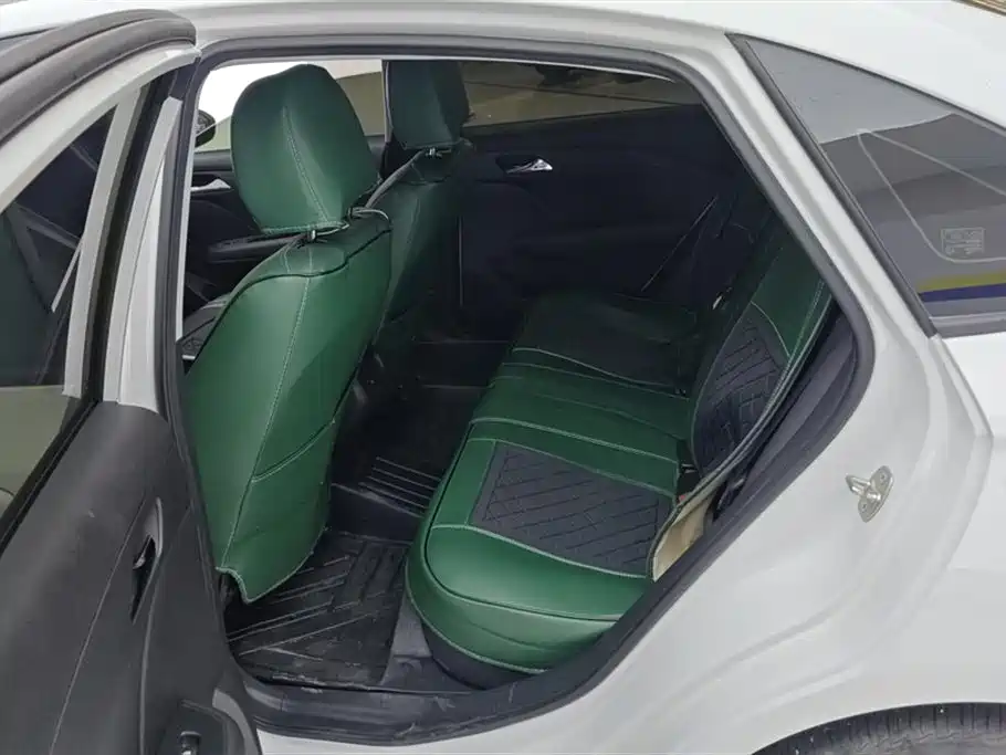 Chevrolet Monza 2023 1.5L DCT Enjoyment Edition фото 11