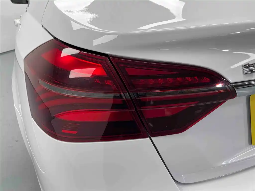 GEELY AUTOMOBILE EMGRAND