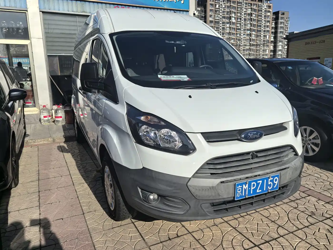 Ford Transit 2019 2.0T Gasoline Multi-purpose Commercial Vehicle Medium Wheelbase Medium Roof 6-seater China VI