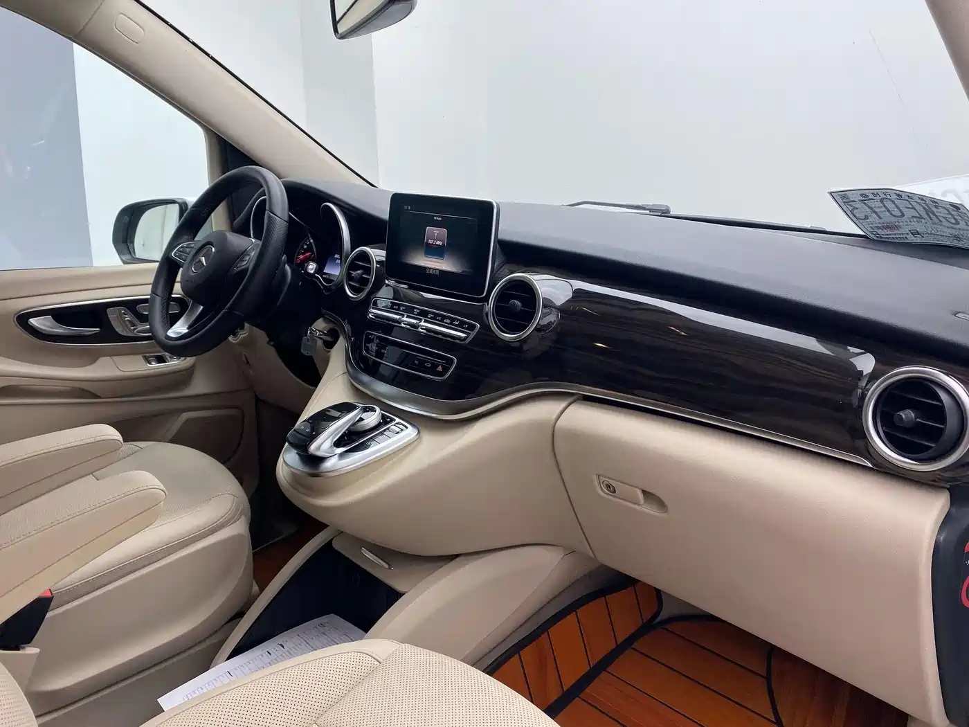 Mercedes-Benz V-Class 2016 V 260 Navigator фото 16