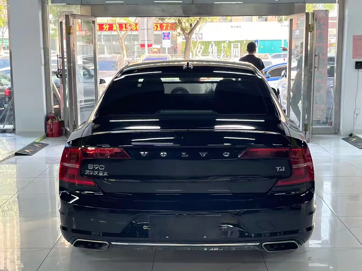 Volvo S90 2017 2017 T4 Momentum