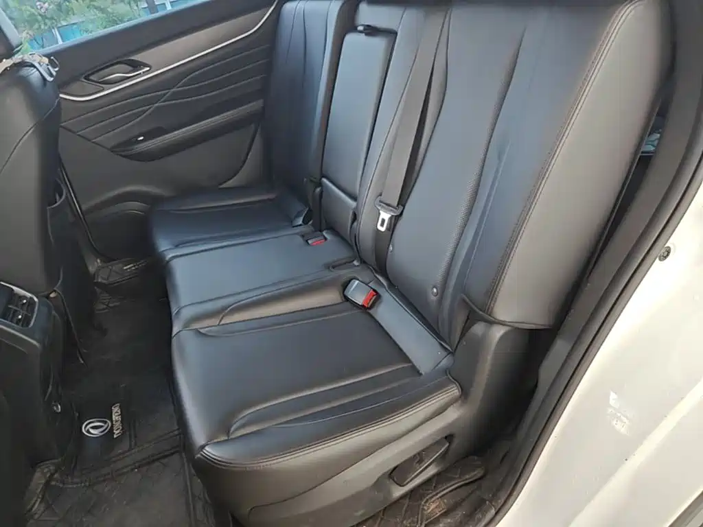 Dongfeng Fengguang Fengguang 580Pro 2020 2020 280TGDI CVT Intelligent Leader