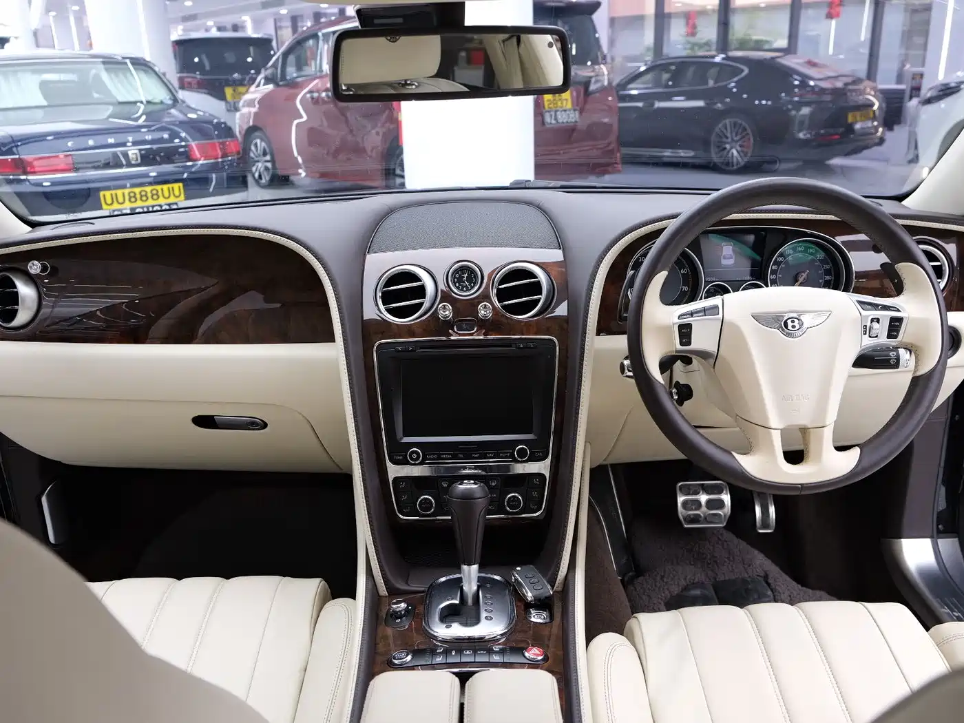 Bentley Flying Spur 2013 6.0T W12 Mulliner фото 9