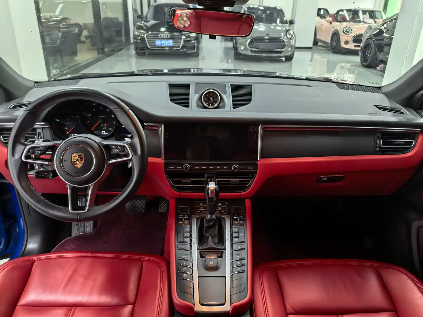 Porsche Macan 2018 Macan 2.0T фото 10