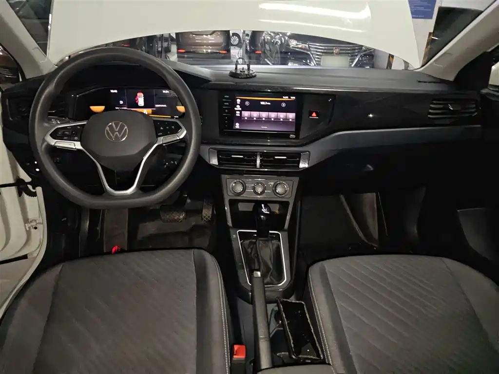Volkswagen Lavida 2023 New Sharp 1.5L Auto Premium Edition фото 6