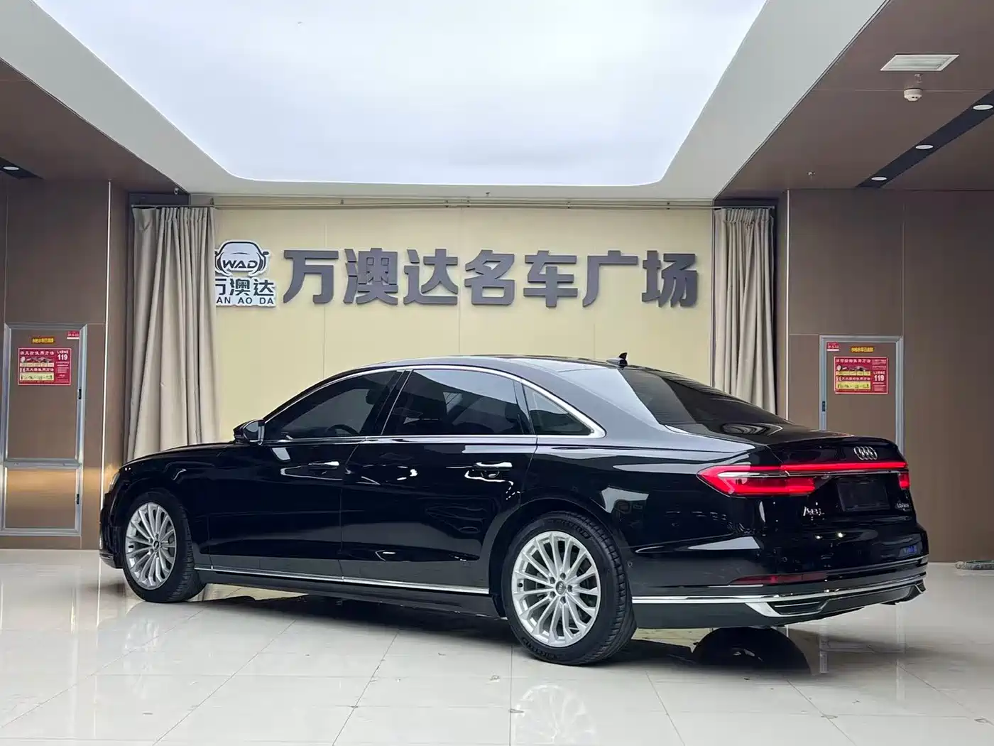 Audi A8 2019 Facelift Plus A8L 50 TFSI quattro Comfort фото 9