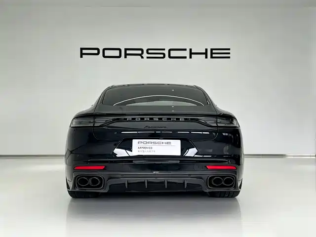 Porsche Panamera 2023 Panamera Executive Long Wheelbase Platinum Edition 2.9T — фото 5
