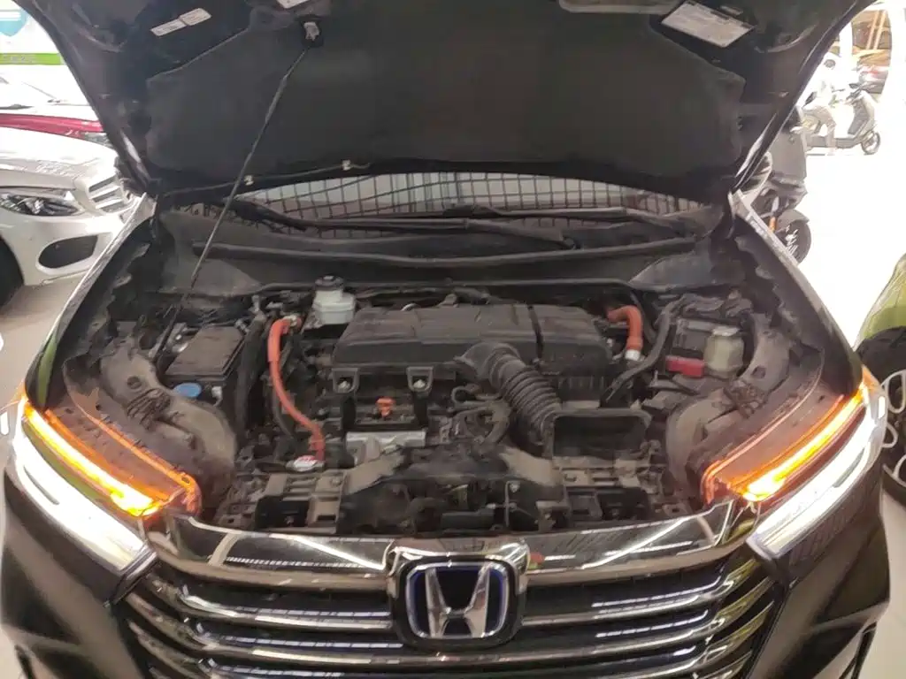 Фото 20 - Honda Odyssey