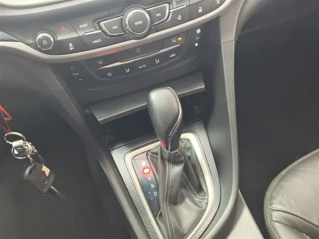 Buick Excelle 2019 18T Auto Connected Elite China VI фото 10