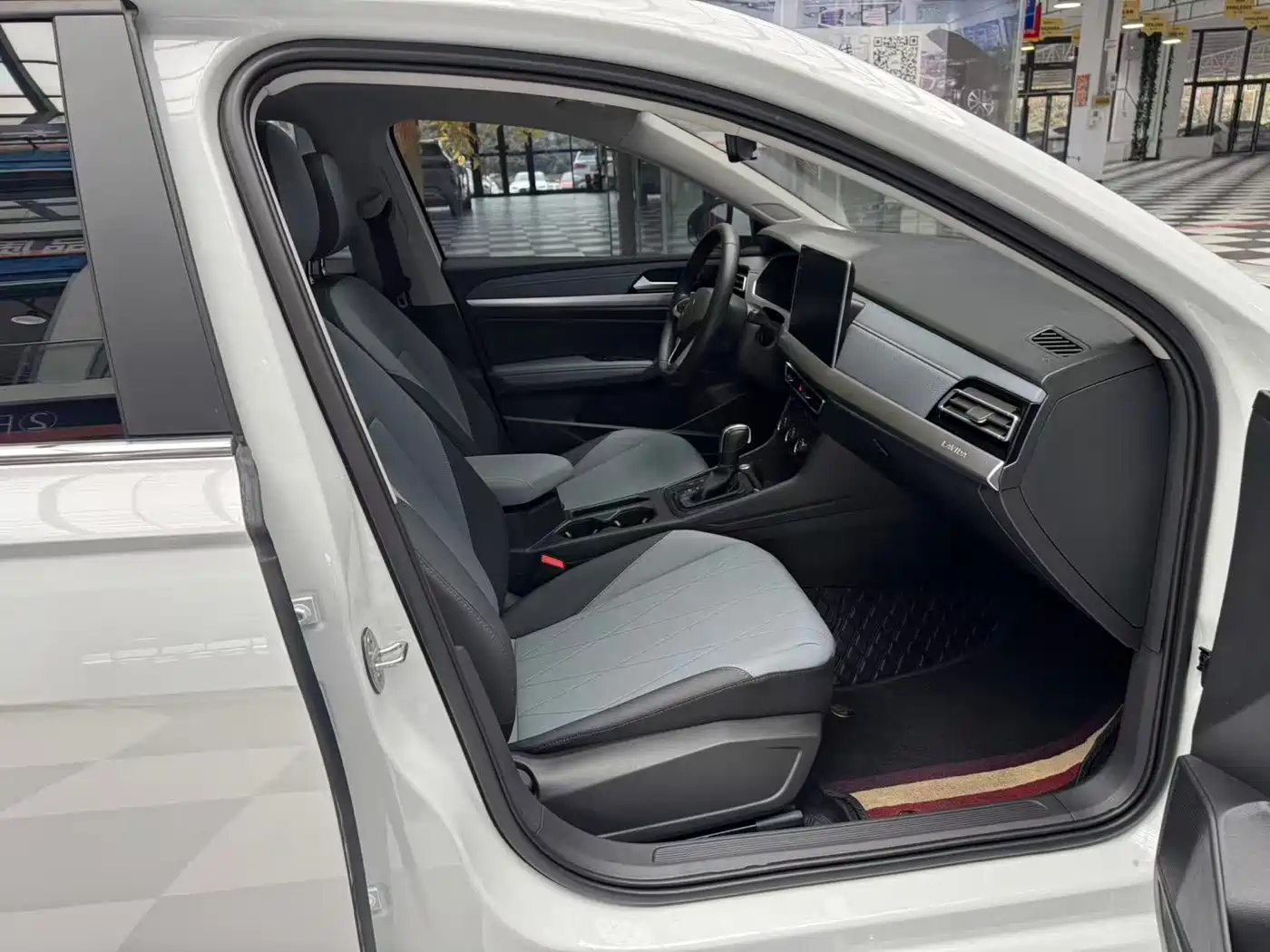Volkswagen Lavida 2026 2026 1.5L Auto 5 Million Edition