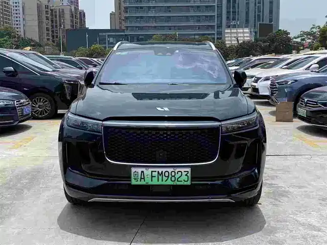 Li Auto Li ONE 2020 Extended Range 6-seater