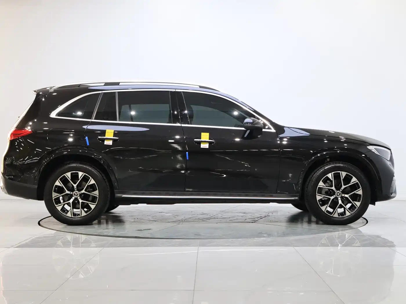 Mercedes-Benz GLC 2024 GLC 260 L 4MATIC Luxury 5-seater фото 6