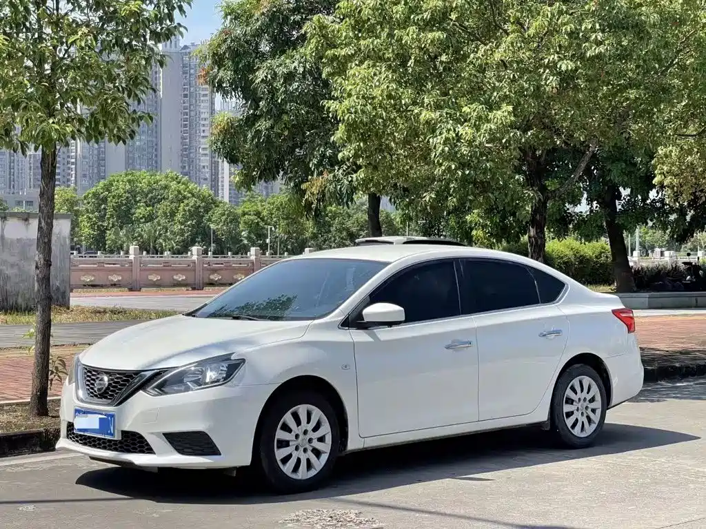 Nissan SYLPHY