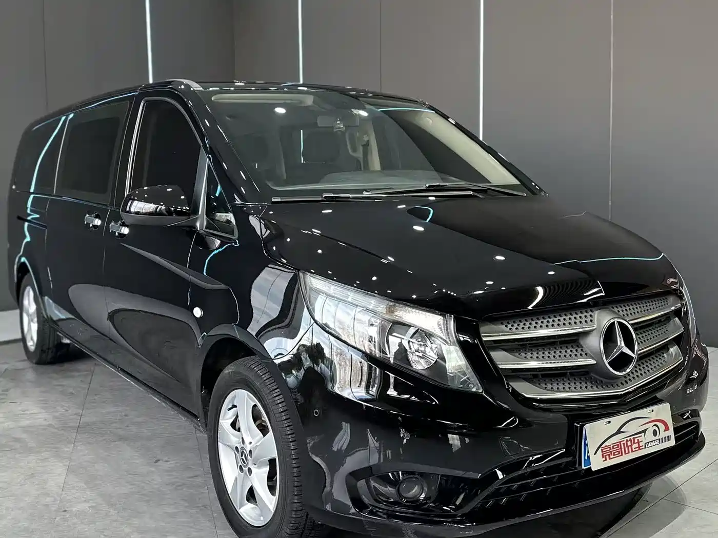Mercedes-Benz Vito 2020 2.0T Business Edition (9-seater) фото 3