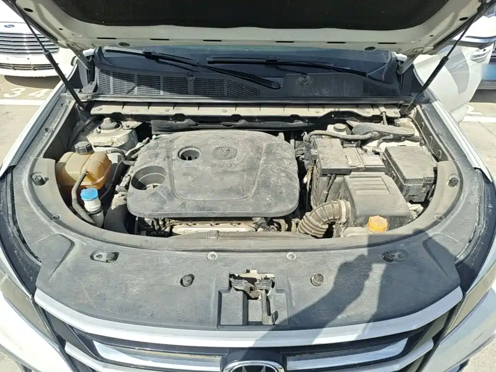 Changan CS85 2019 2019 Model 1.5T DCT Premium Edition China VI