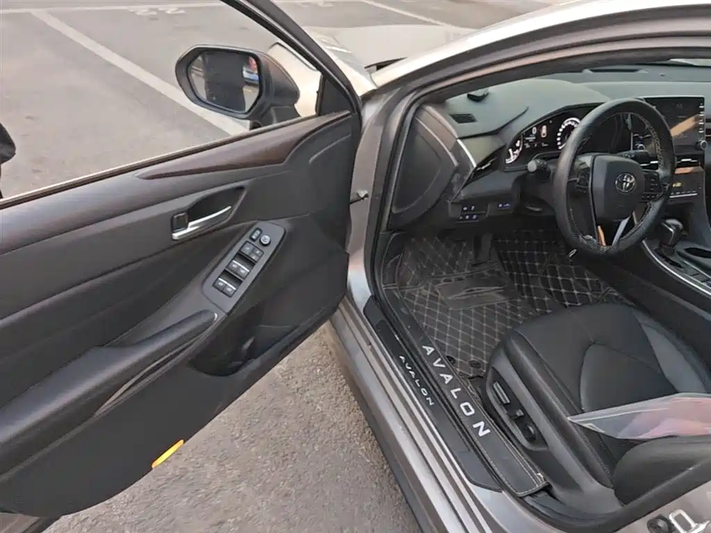 Toyota Avalon 2019 2.0L XLE Premium Edition (China VI) фото 23