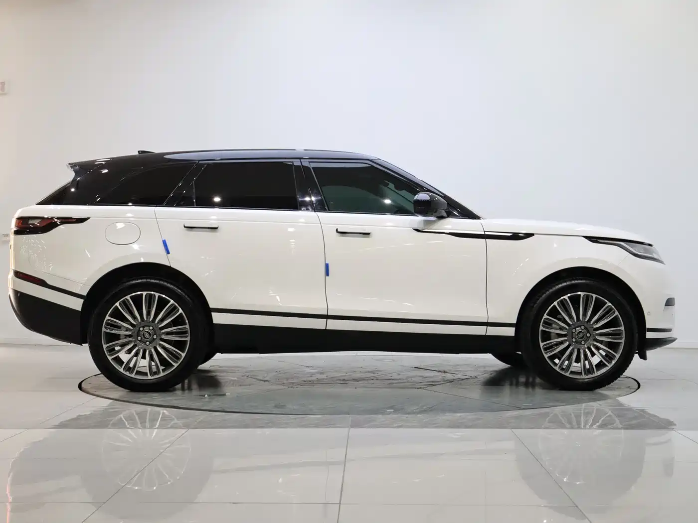 LAND ROVER RANGE ROVER STAR PULSE