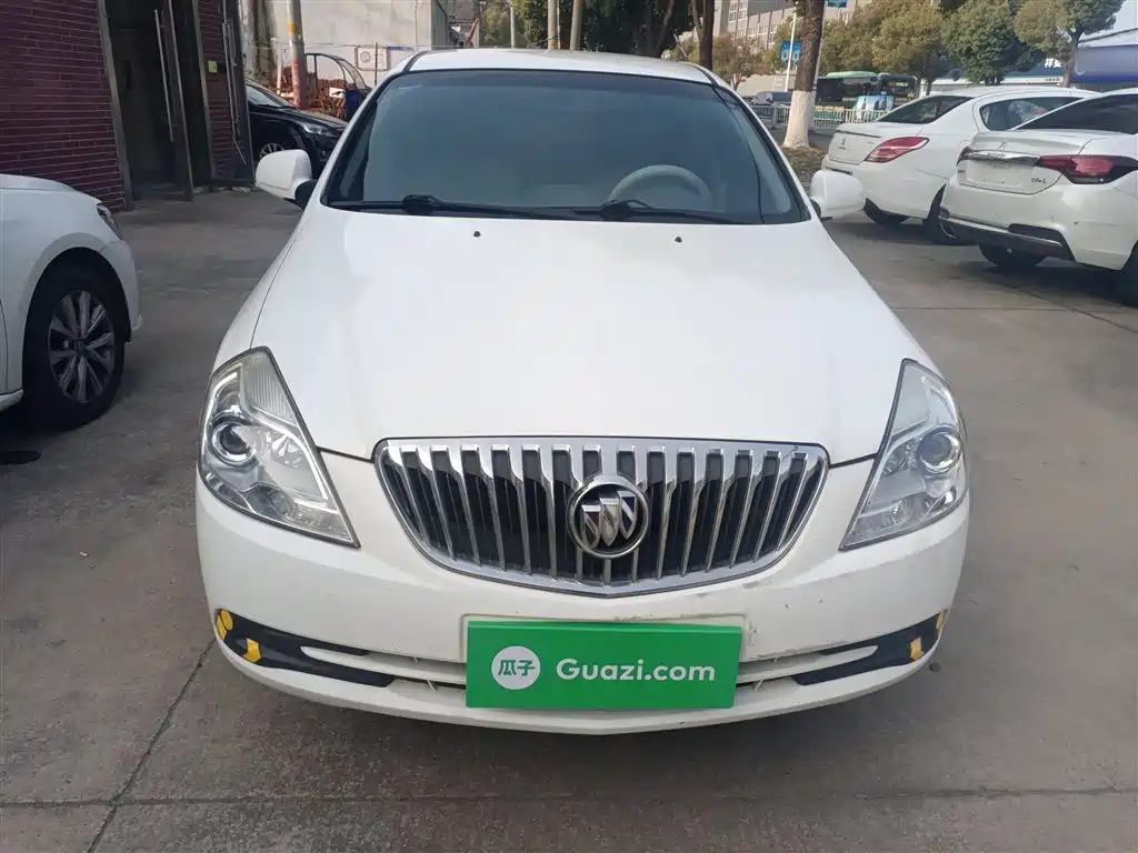 Buick Excelle 2015 1.5L Automatic Classic фото 3