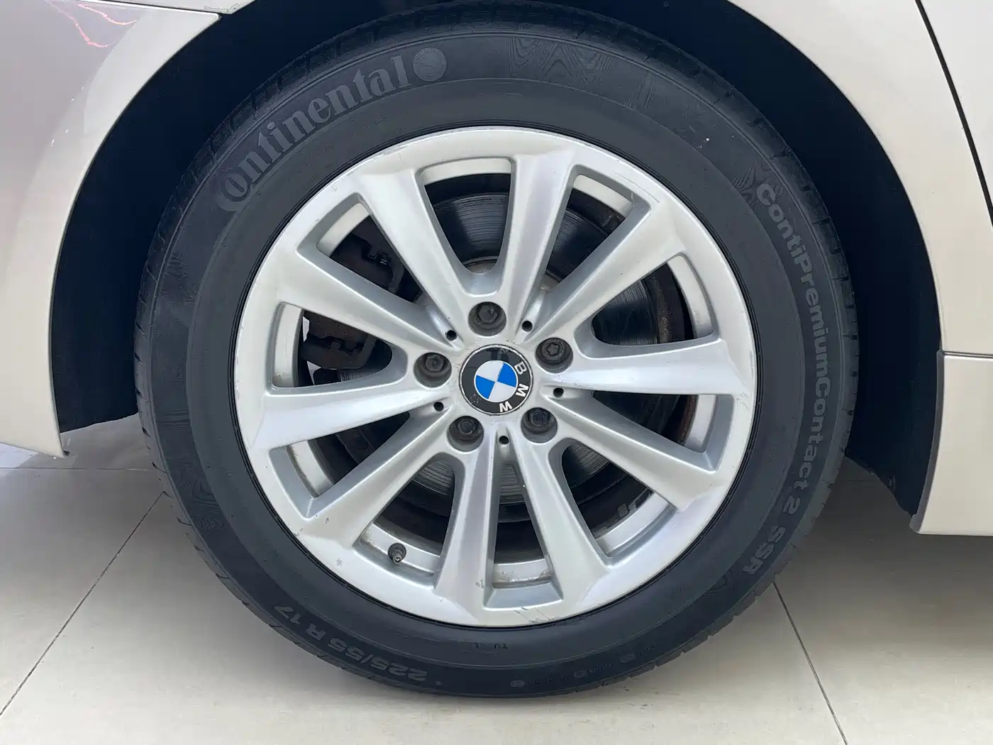 BMW 5 Series 2012 523Li Luxury фото 22