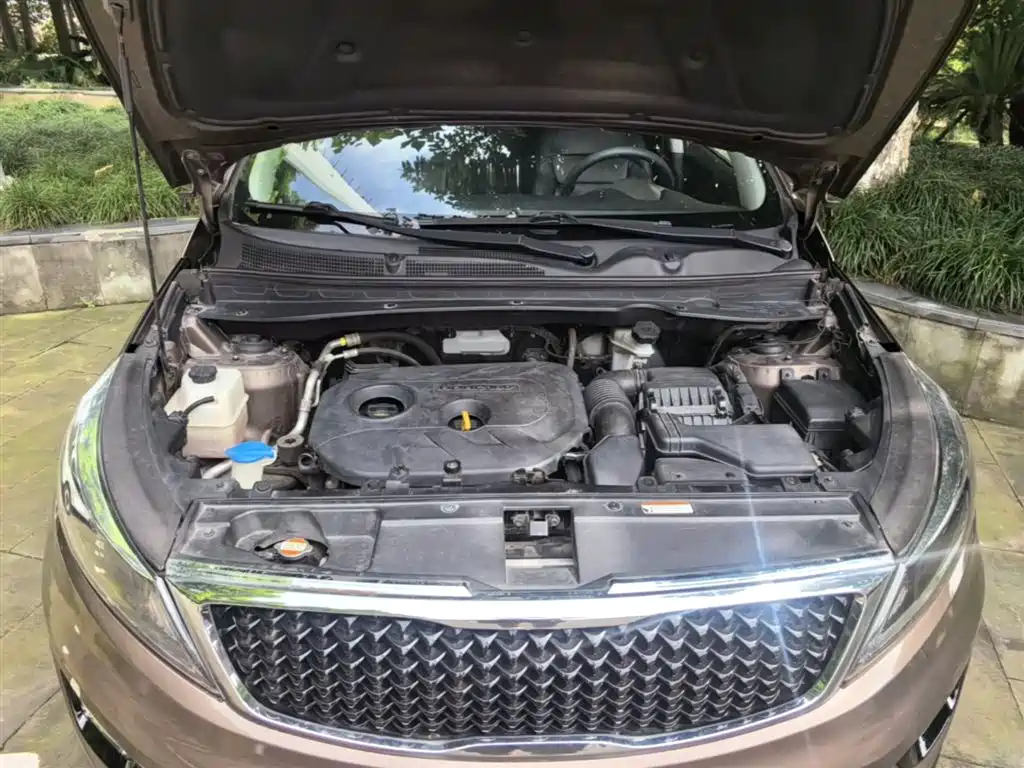 Kia Sportage 2015 2.0L Automatic 2WD GL фото 20