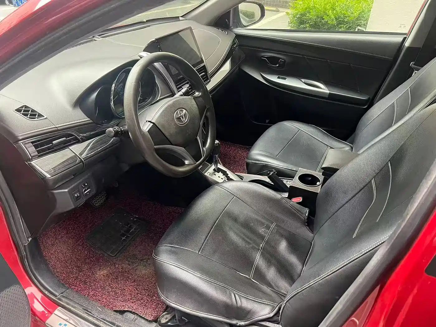 Toyota YARiS L Zhi Xuan 2014 1.5G Automatic Dynamic Edition фото 6