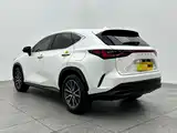 Фото 4 - Lexus NX