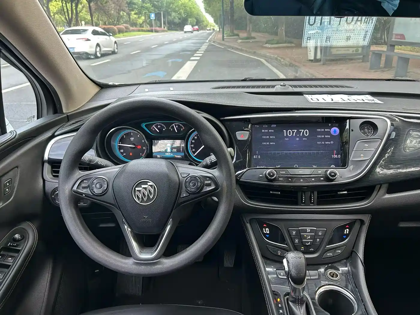 Фото 9 - Buick Envision Plus