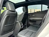 Фото 11 - Cadillac XT4