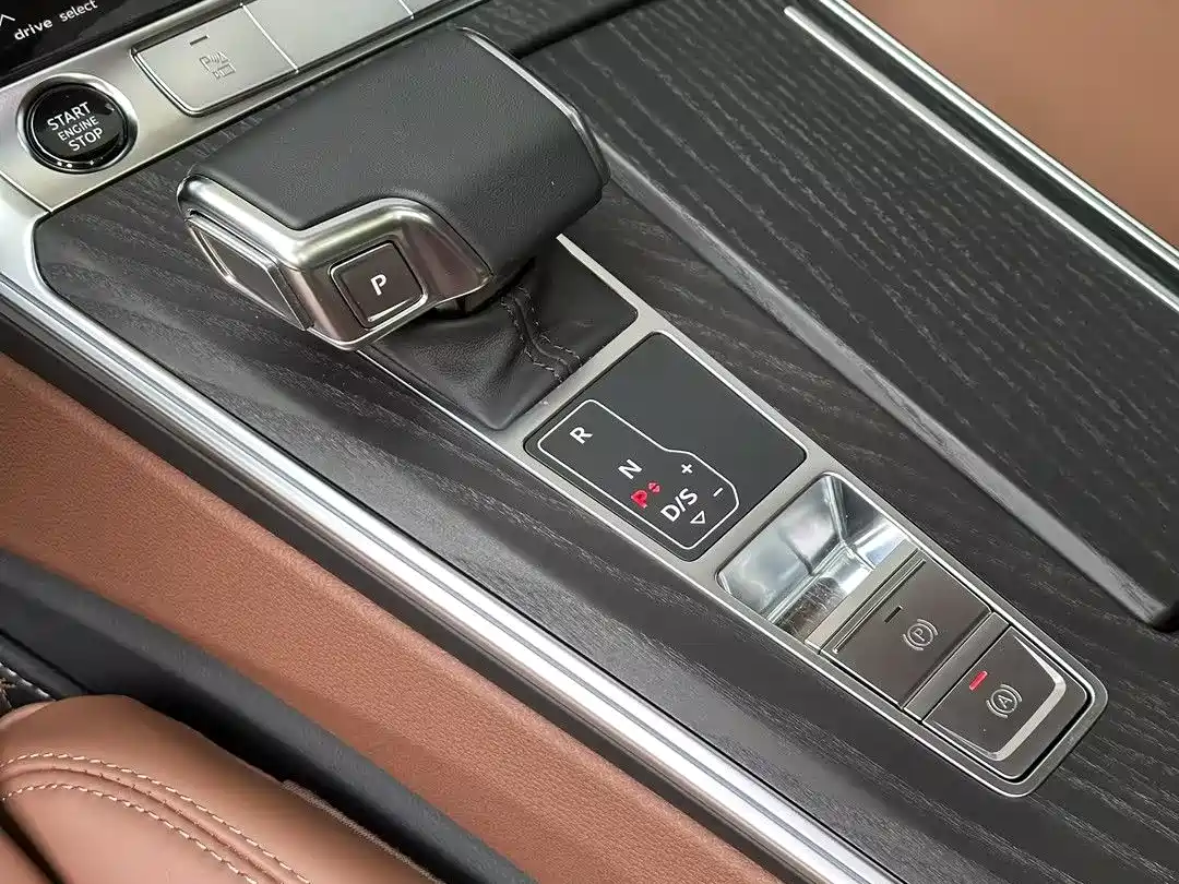 Audi A6L 2024 45 TFSI quattro Premium Elegance фото 16