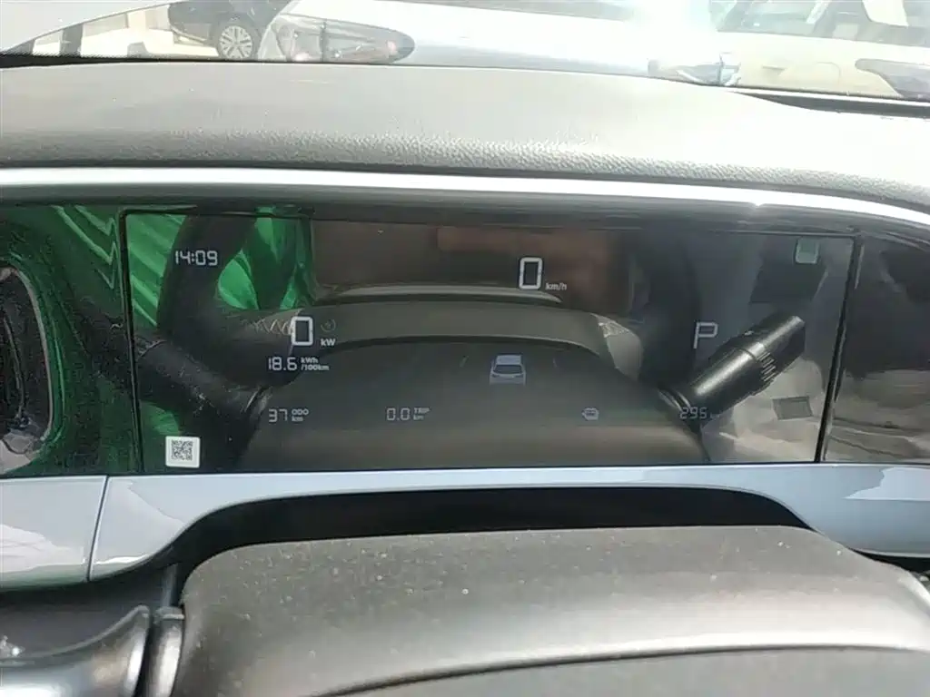 Geely Galaxy Starry Wish 2026 Edition 310km Youth Version фото 12