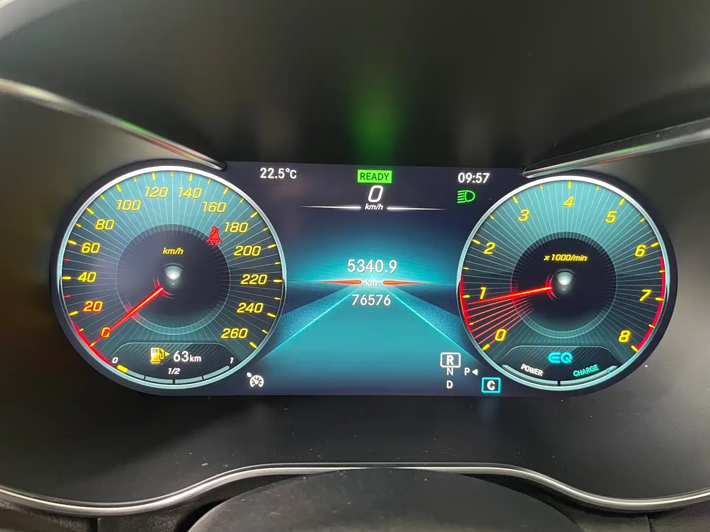 Mercedes-Benz C-Class 2020 Facelift C 260 L Sport фото 20