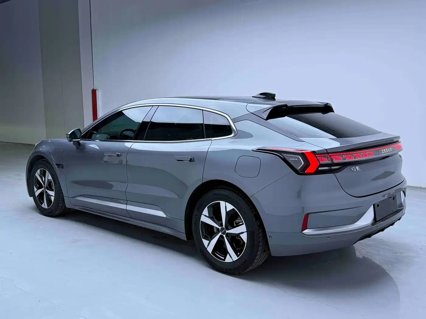 ZEEKR EXTREME KRYPTON 001