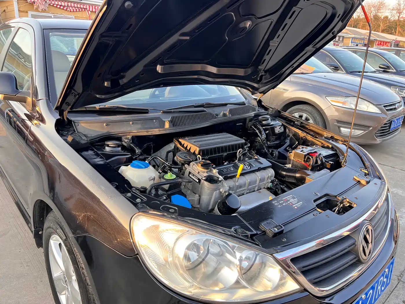 Volkswagen Lavida 2013 Classic 1.6L Manual Style Edition фото 23