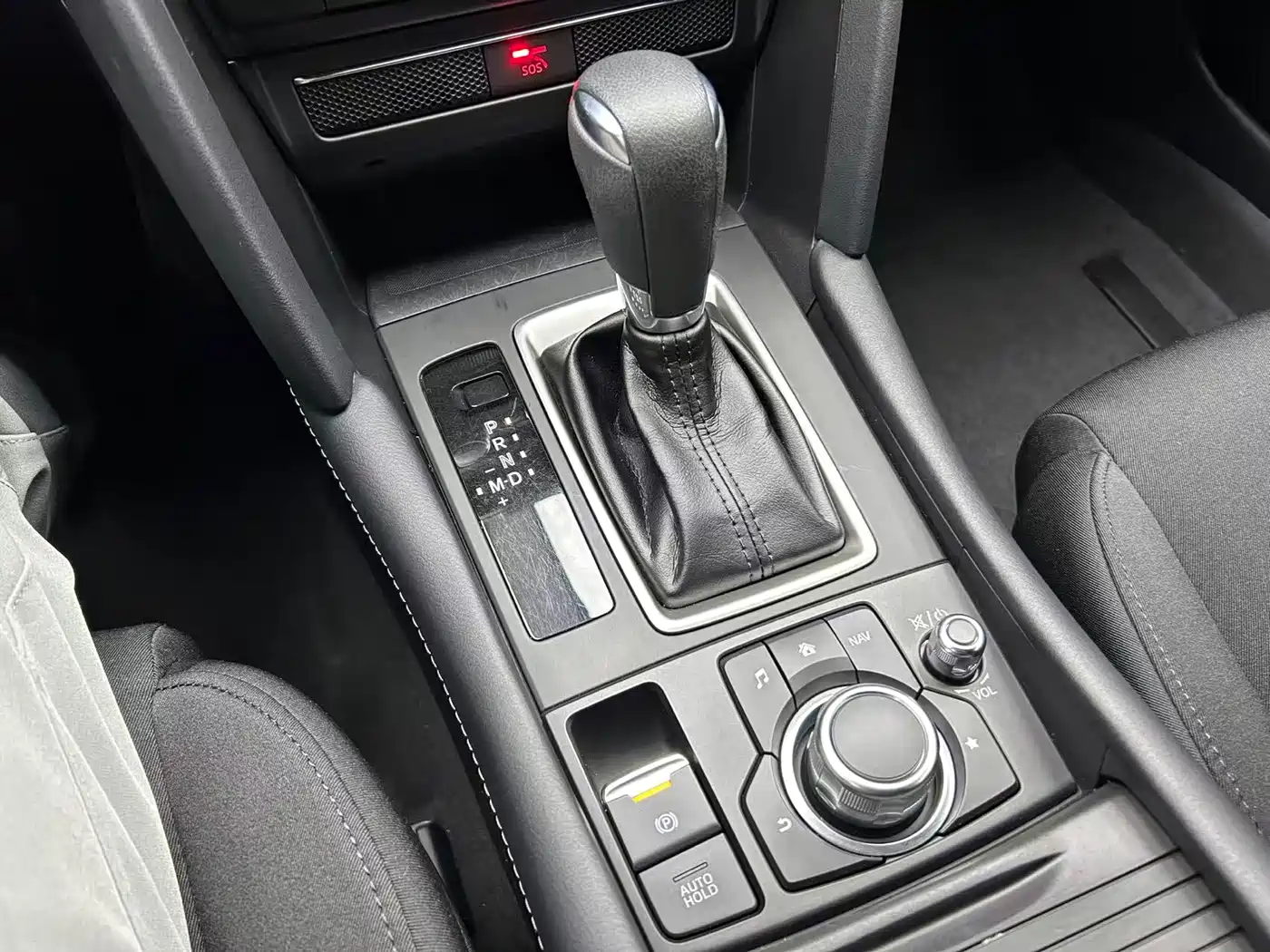 Mazda CX-4 2023 2021 2.0L Auto FWD Skyactiv Explorer Edition