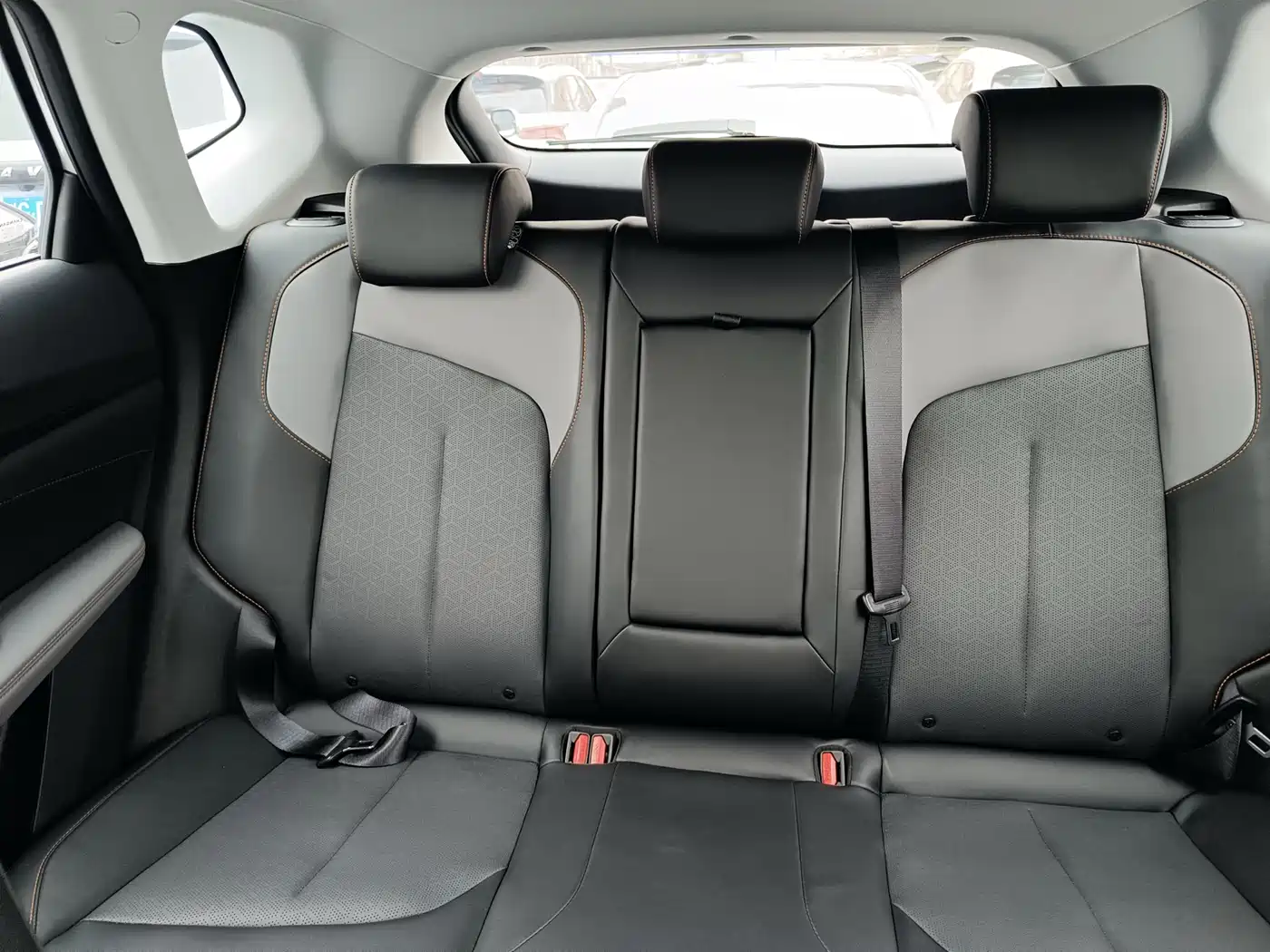 CHANGAN CHANGAN AUCHAN Z6