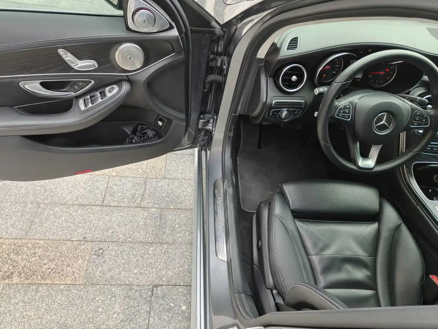 Mercedes-Benz C-Class 2018 C 180 L Fashion Sport Edition фото 10